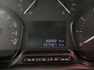 Voertuigafbeelding 8