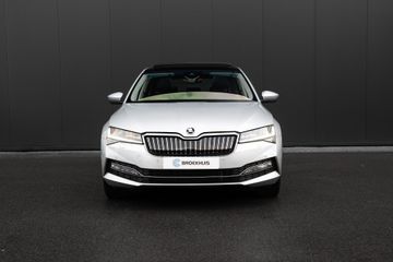 Voertuigafbeelding 6