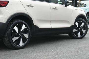 Voertuigafbeelding 5