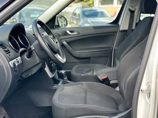 Voertuigafbeelding 9