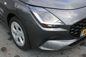 Voertuigafbeelding 12