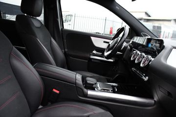 Voertuigafbeelding 19