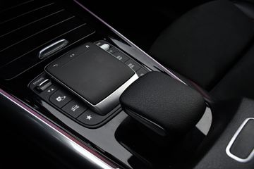 Voertuigafbeelding 23