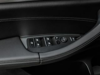 Voertuigafbeelding 48