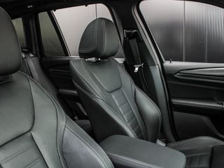 Voertuigafbeelding 77