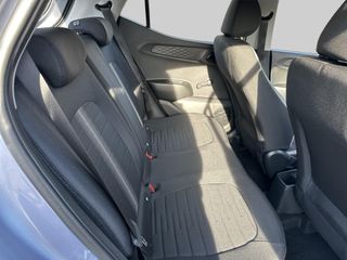 Voertuigafbeelding 13