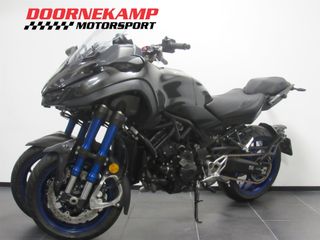 Voertuigafbeelding 2