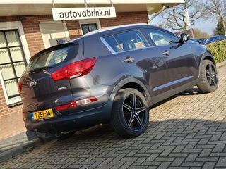 Voertuigafbeelding 19