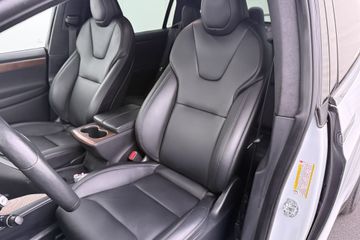 Voertuigafbeelding 8