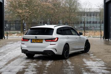 Voertuigafbeelding 11