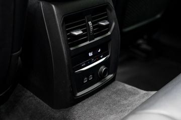 Voertuigafbeelding 48