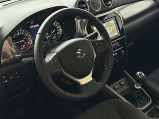 Voertuigafbeelding 10