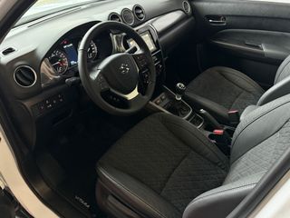 Voertuigafbeelding 8