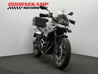 Voertuigafbeelding 3