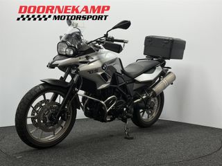 Voertuigafbeelding 6