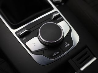 Voertuigafbeelding 24