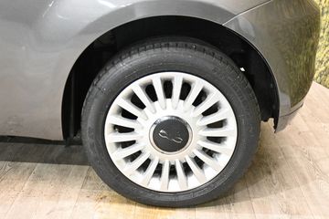 Voertuigafbeelding 14