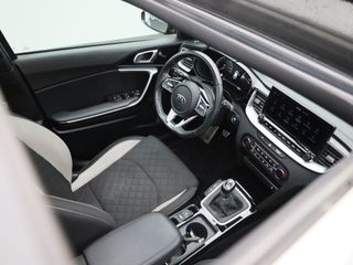 Voertuigafbeelding 33