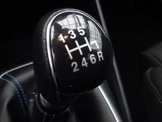 Voertuigafbeelding 24