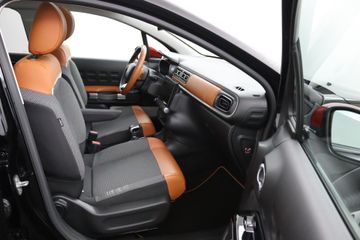 Voertuigafbeelding 12