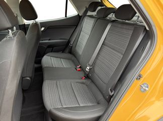 Voertuigafbeelding 12