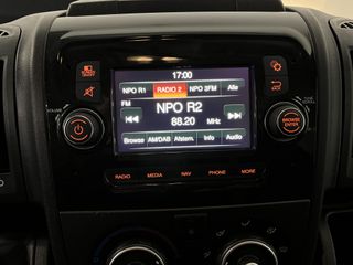 Voertuigafbeelding 13