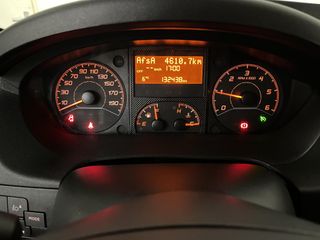 Voertuigafbeelding 19