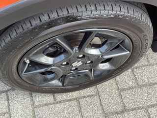 Voertuigafbeelding 6