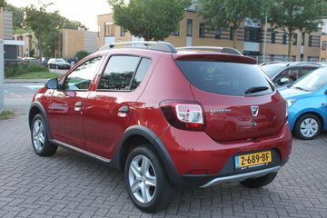 Voertuigafbeelding 6