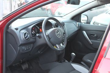 Voertuigafbeelding 8