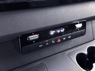 Voertuigafbeelding 8