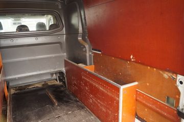 Voertuigafbeelding 24