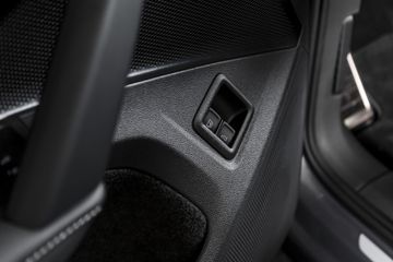 Voertuigafbeelding 74