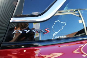 Voertuigafbeelding 26