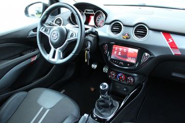 Voertuigafbeelding 3