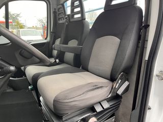 Voertuigafbeelding 30