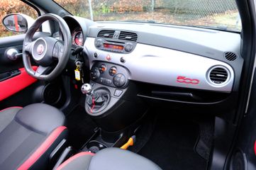 Voertuigafbeelding 4