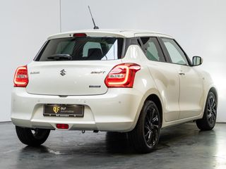 Voertuigafbeelding 4