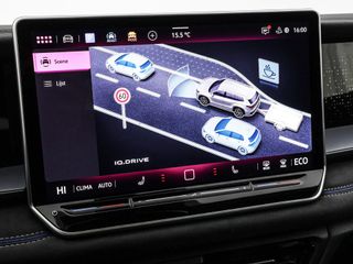 Voertuigafbeelding 6