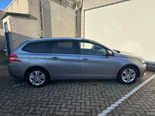 Voertuigafbeelding 9