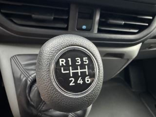 Voertuigafbeelding 38