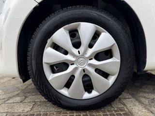 Voertuigafbeelding 10