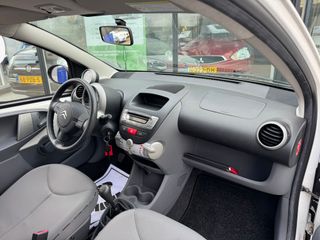 Voertuigafbeelding 5