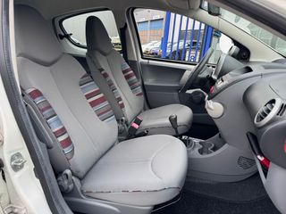 Voertuigafbeelding 7