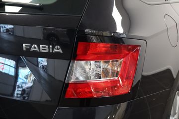 Voertuigafbeelding 19