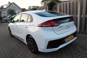 Voertuigafbeelding 3