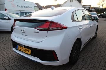 Voertuigafbeelding 5