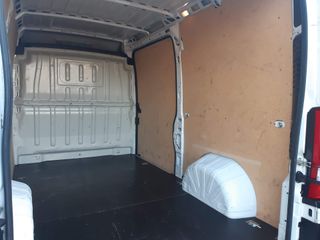 Voertuigafbeelding 28