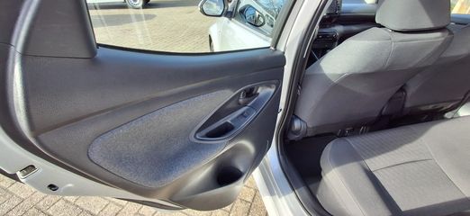 Voertuigafbeelding 13