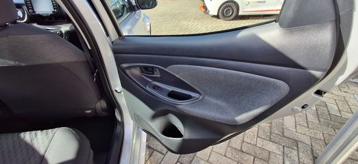 Voertuigafbeelding 17